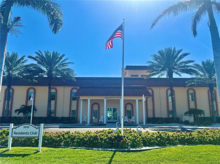 Image No.39-2 Bed Property for sale