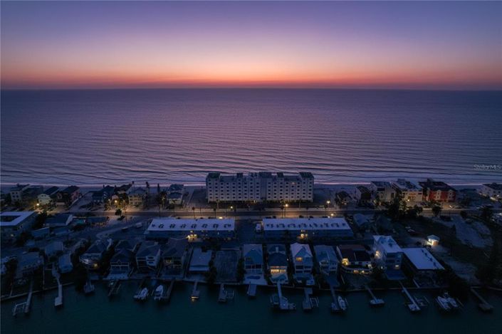 Image No.56-3 Bed Property for sale