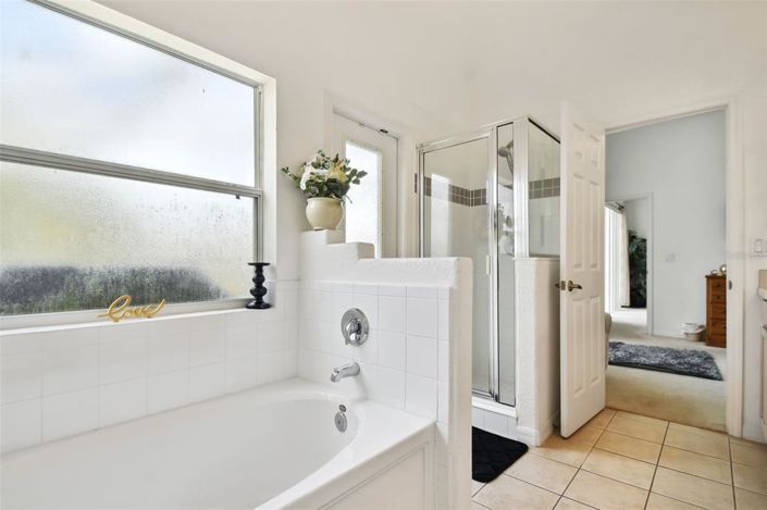 Image No.46-4 Bed Property for sale