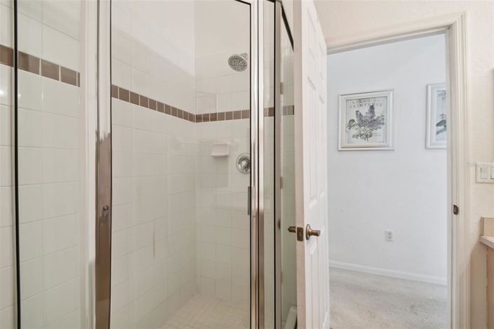 Image No.48-4 Bed Property for sale