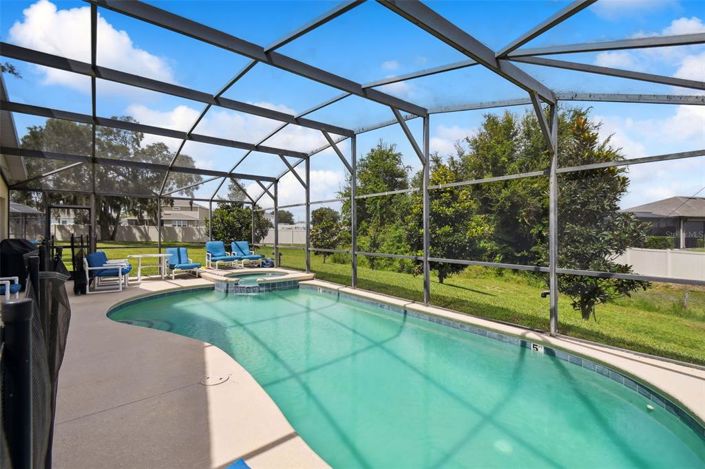 Image No.60-4 Bed Property for sale