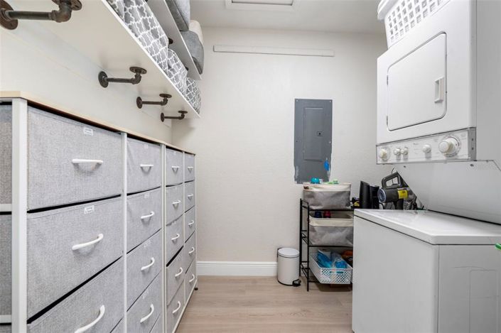 Image No.22-2 Bed Property for sale