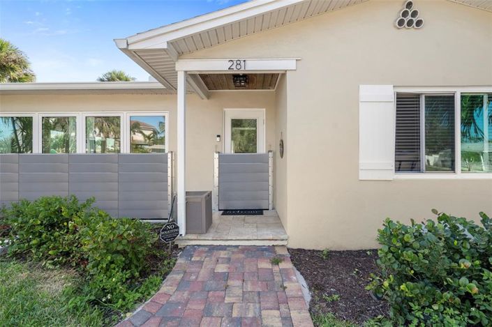 Image No.23-2 Bed Property for sale