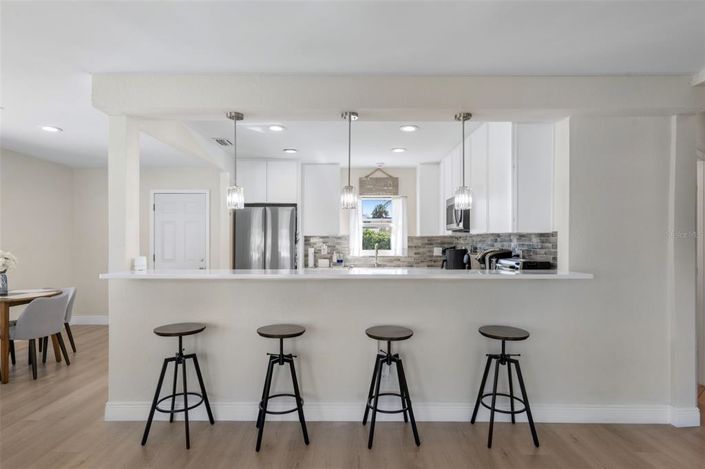 Image No.7-2 Bed Property for sale