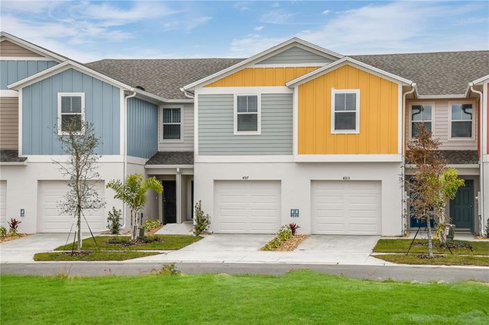 Image No.1-3 Bed Townhouse for sale