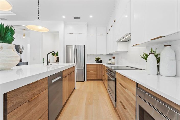 Image No.5-Propriété de 4 chambres à vendre à Sarasota