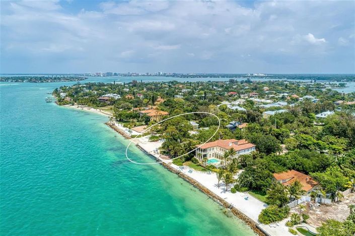 Image No.3-Propriété de 5 chambres à vendre à Sarasota