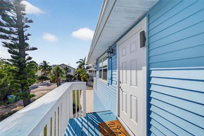 Image No.10-2 Bed Property for sale