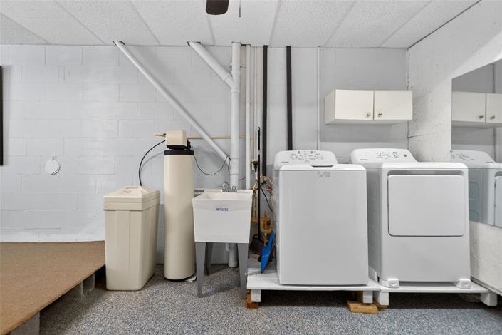 Image No.36-2 Bed Property for sale