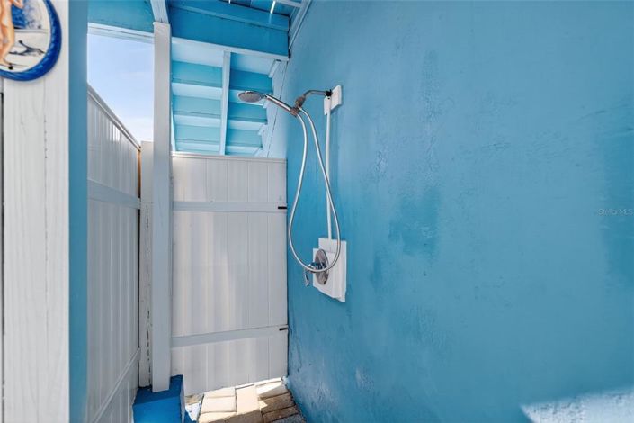 Image No.37-2 Bed Property for sale