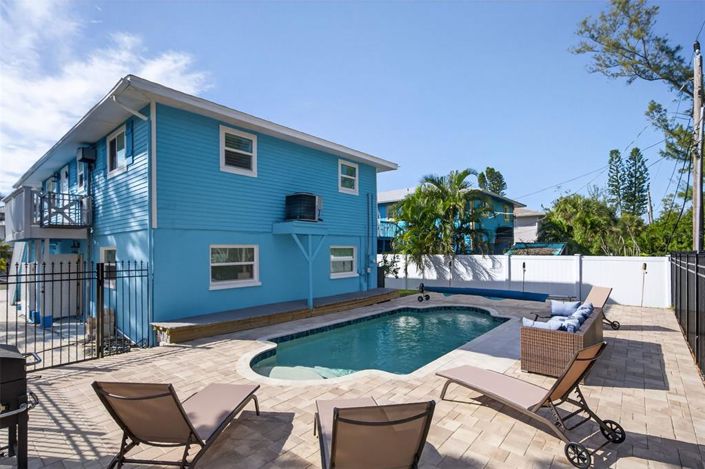 Image No.39-2 Bed Property for sale