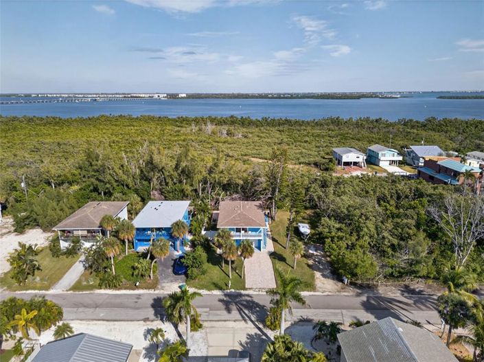 Image No.55-2 Bed Property for sale