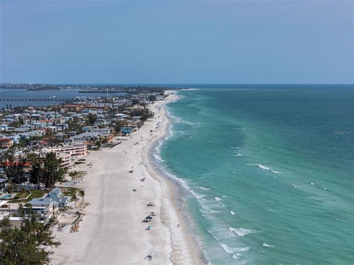 Image No.62-2 Bed Property for sale