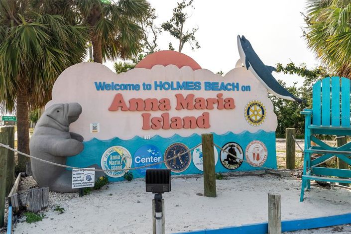 Image No.68-2 Bed Property for sale