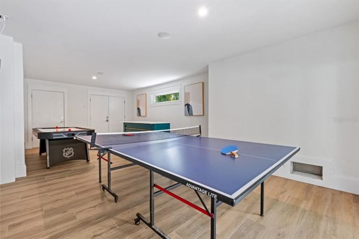 Image No.49-6 Bed Property for sale