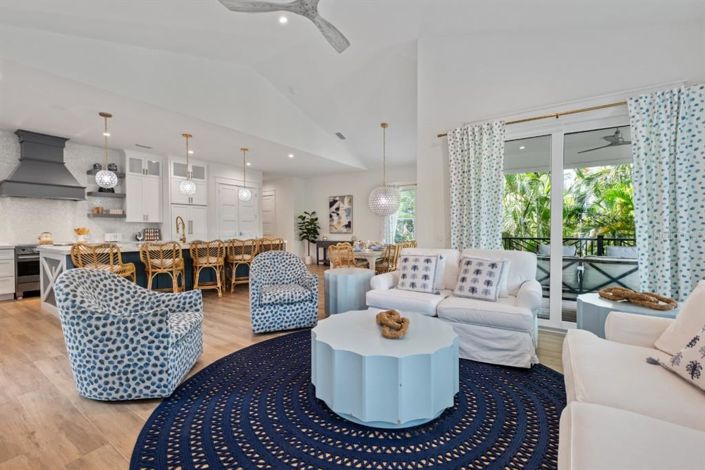 Image No.7-6 Bed Property for sale