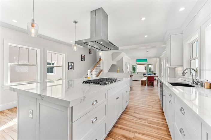 Image No.8-Propriété de 4 chambres à vendre à Sarasota