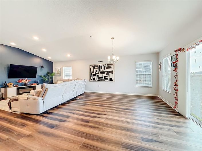 Image No.21-4 Bed Property for sale