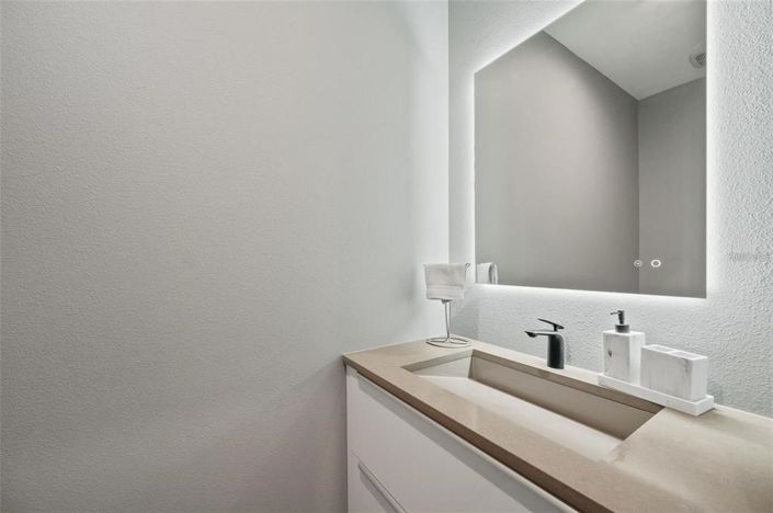 Image No.22-Propriété de 6 chambres à vendre à Treasure Island