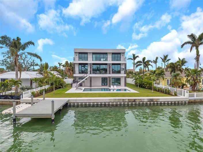 Image No.49-Propriété de 6 chambres à vendre à Treasure Island