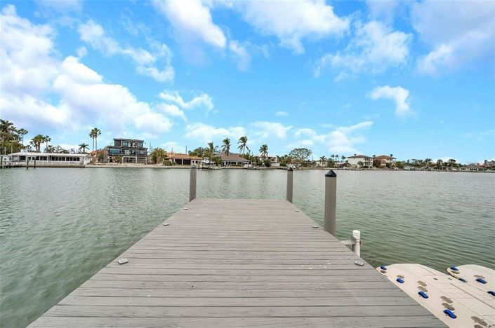 Image No.60-Propriété de 6 chambres à vendre à Treasure Island