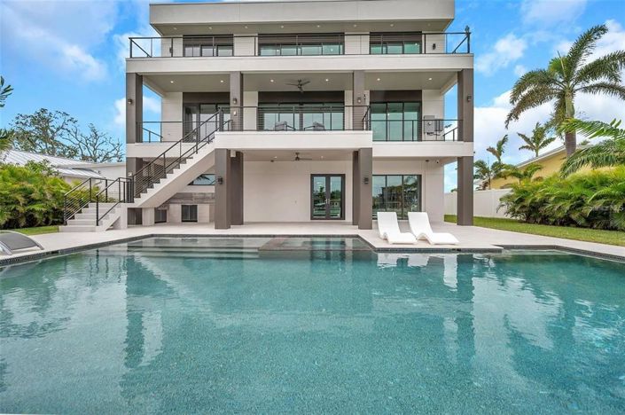 Image No.65-Propriété de 6 chambres à vendre à Treasure Island