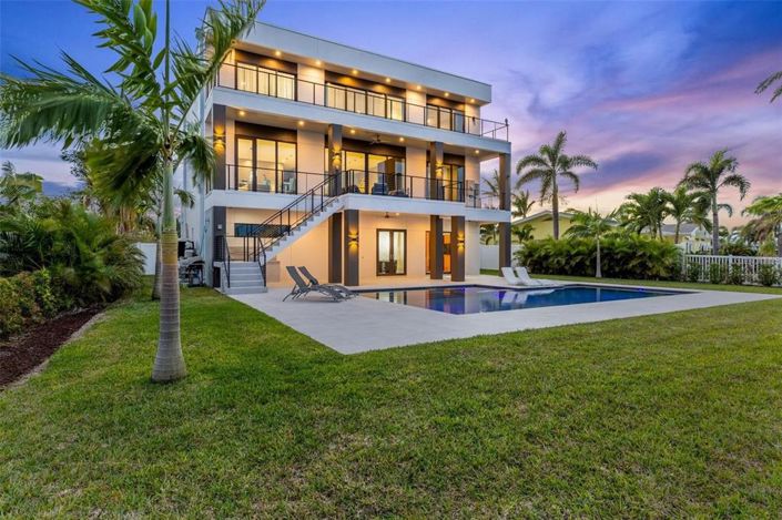 Image No.68-Propriété de 6 chambres à vendre à Treasure Island