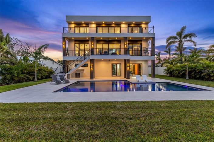 Image No.69-Propriété de 6 chambres à vendre à Treasure Island