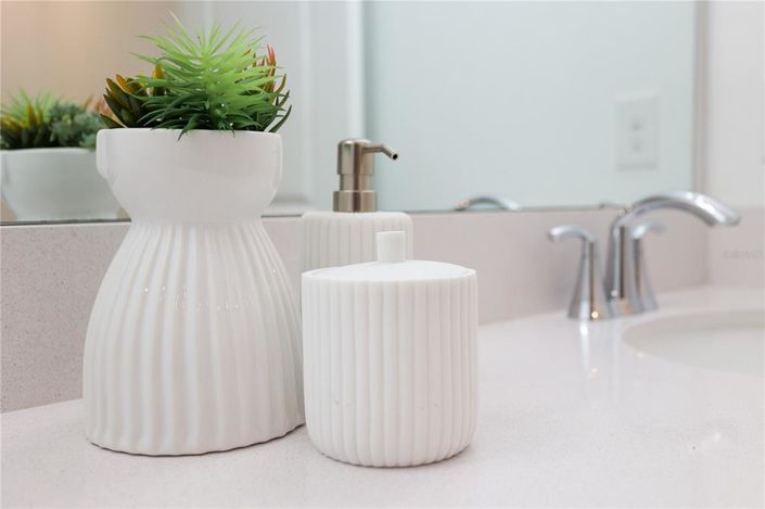 Image No.33-2 Bed Property for sale