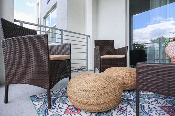 Image No.44-2 Bed Property for sale