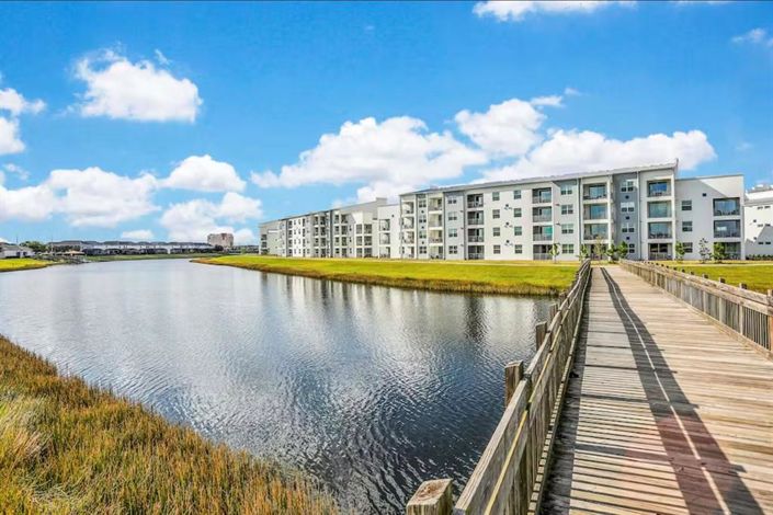 Image No.56-2 Bed Property for sale