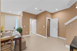 Image No.2-Maison de ville de 4 chambres à vendre à Kissimmee