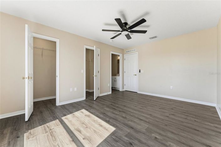 Image No.31-5 Bed Property for sale