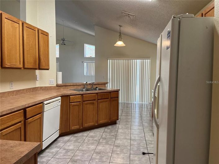 Image No.11-3 Bed Property for sale