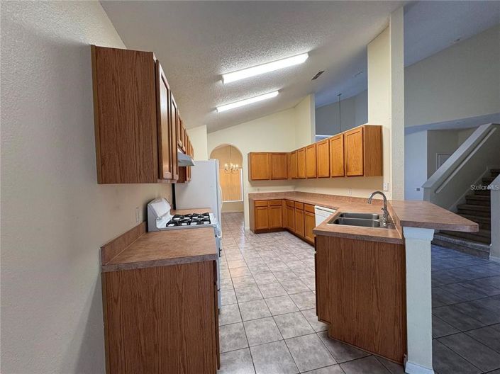 Image No.16-3 Bed Property for sale