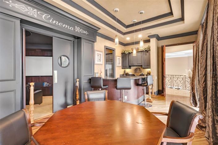 Image No.20-6 Bed Property for sale