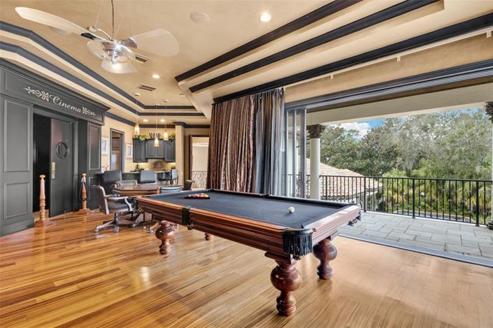 Image No.35-6 Bed Property for sale