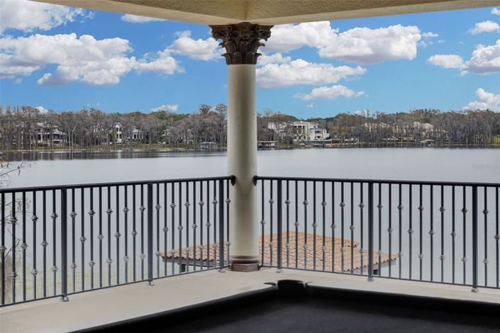 Image No.39-6 Bed Property for sale