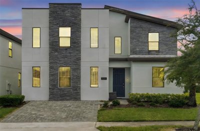 8 Bed Property for sale