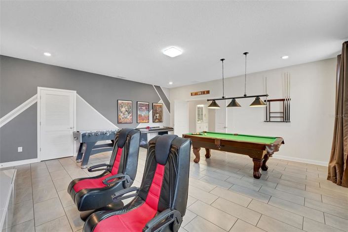 Image No.15-8 Bed Property for sale