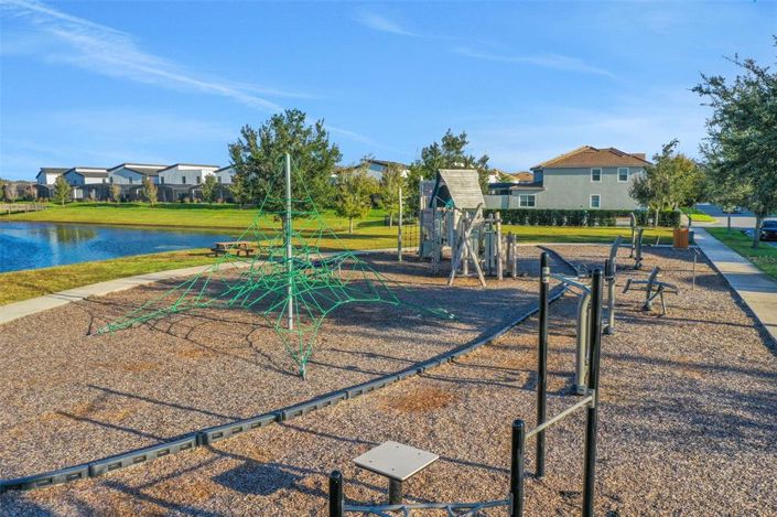 Image No.69-8 Bed Property for sale