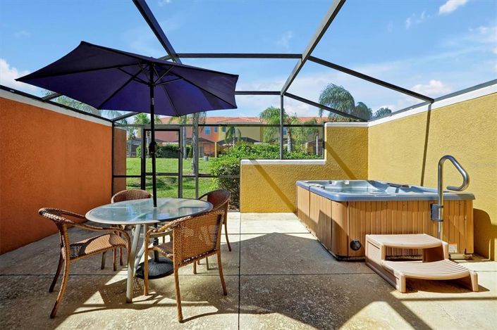 Image No.18-2 Bed Townhouse for sale