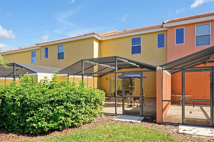 Image No.22-2 Bed Townhouse for sale