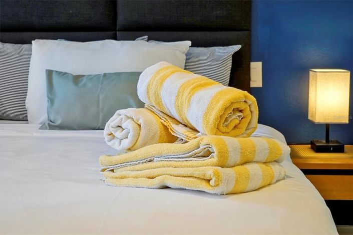 Image No.28-2 Bed Townhouse for sale