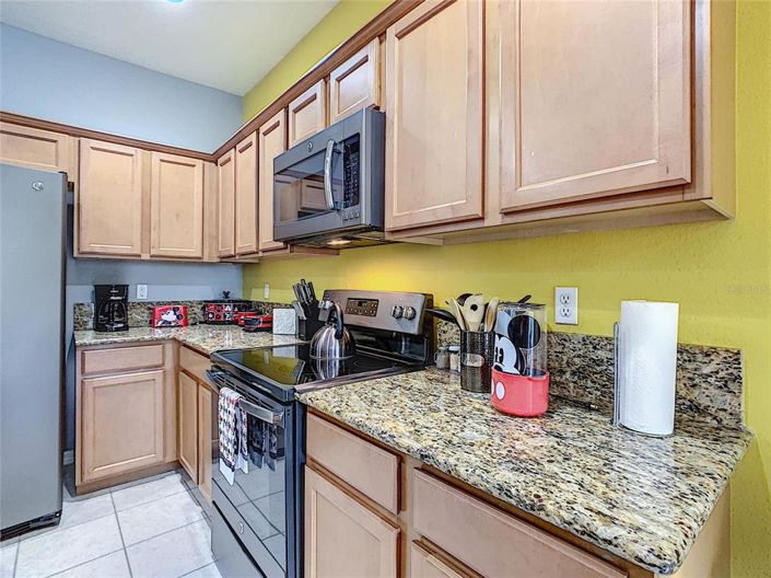 Image No.14-3 Bed Townhouse for sale