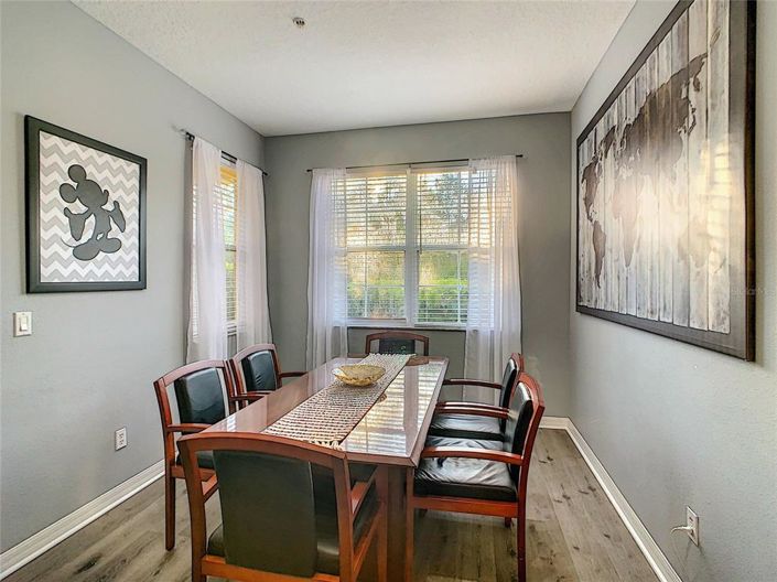 Image No.25-3 Bed Townhouse for sale