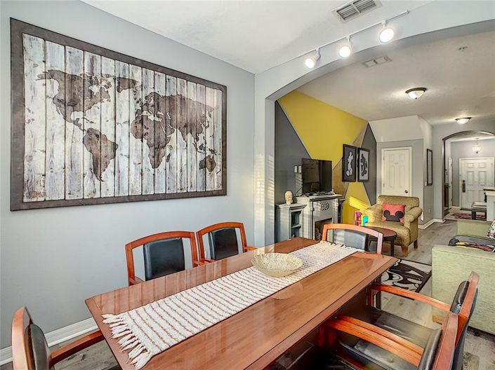 Image No.26-3 Bed Townhouse for sale