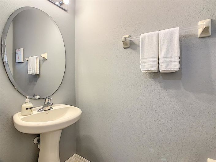 Image No.29-3 Bed Townhouse for sale