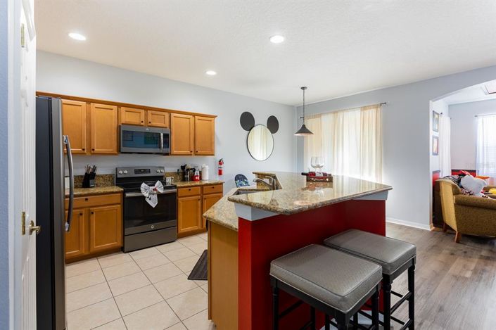 Image No.54-3 Bed Townhouse for sale