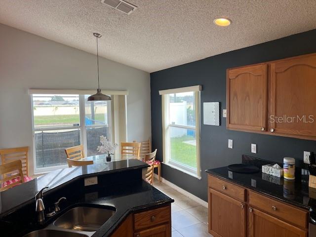 Image No.26-4 Bed Property for sale